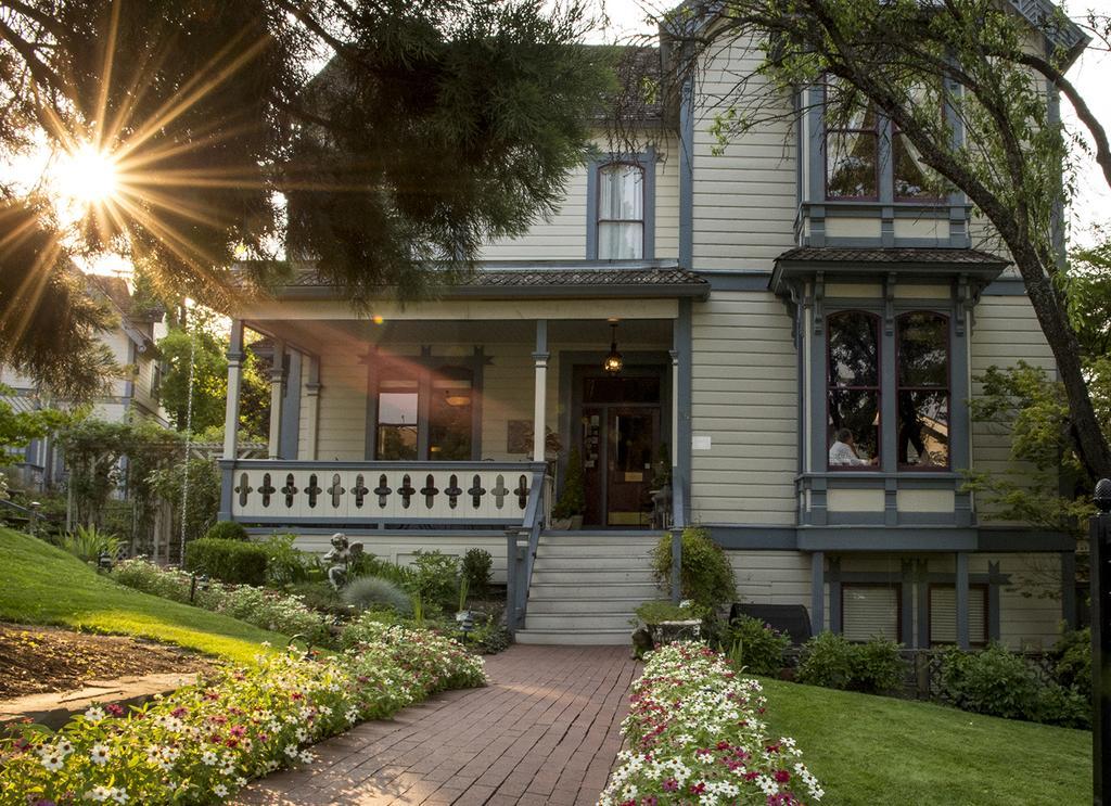 Winchester Inn แอชแลนด์ ภายนอก รูปภาพ